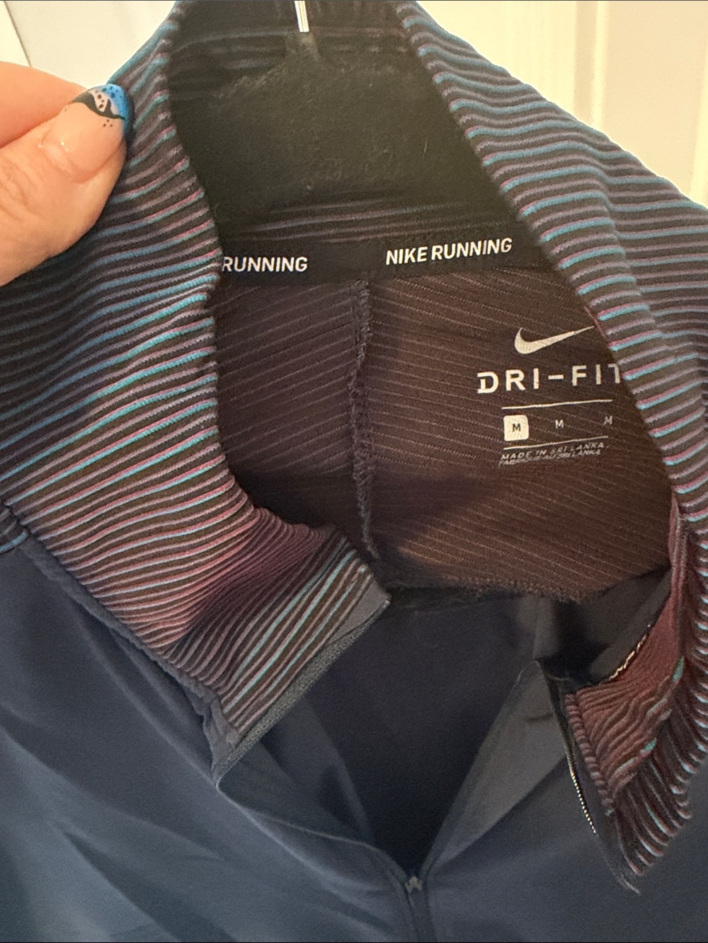 Nike Element Future Fast Hybrid Full Zip Running Jacket Navy Blue Medium - Picture 3 of 3